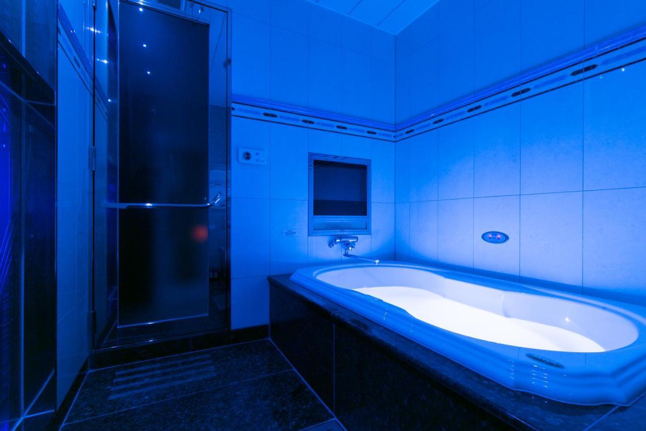 Hotel D-Wave Shinjuku（Adult Only) Tokio Zewnętrze zdjęcie