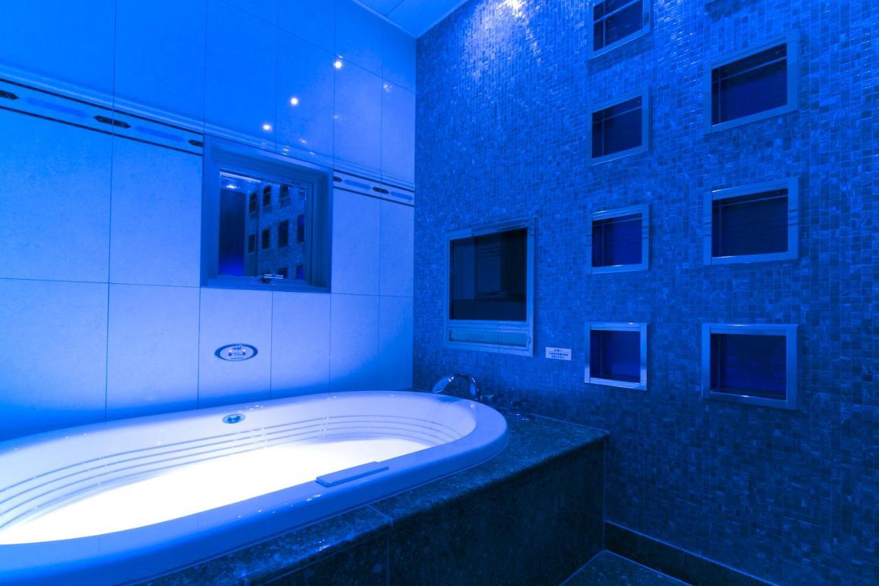 Hotel D-Wave Shinjuku（Adult Only) Tokio Zewnętrze zdjęcie